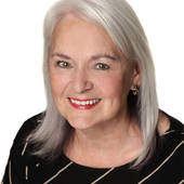 Mary Stewart, Wilsonville and Surrounding Portland Metro Areas (HomeTrust Real Estate, LLC, Homes for Everyone)