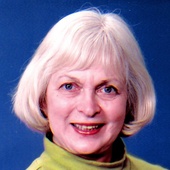 Eileen Tobin (Pooley Land & Realty)