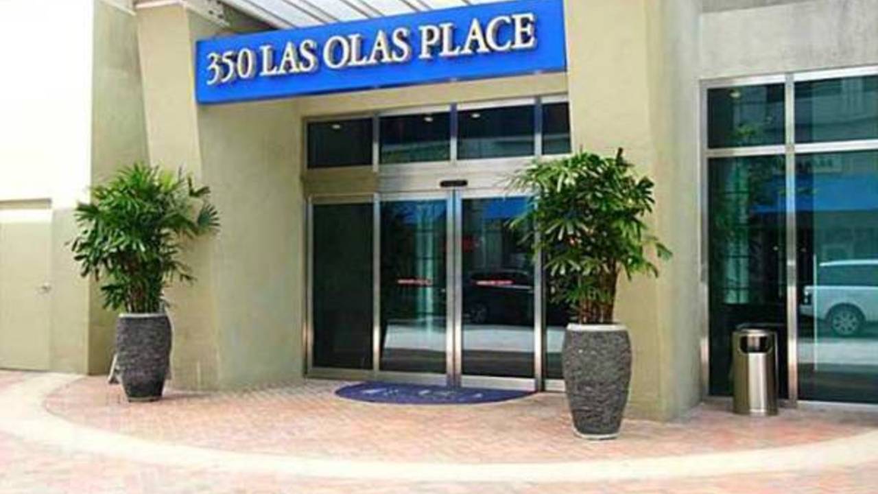 350_Las_Olas_Place.jpg