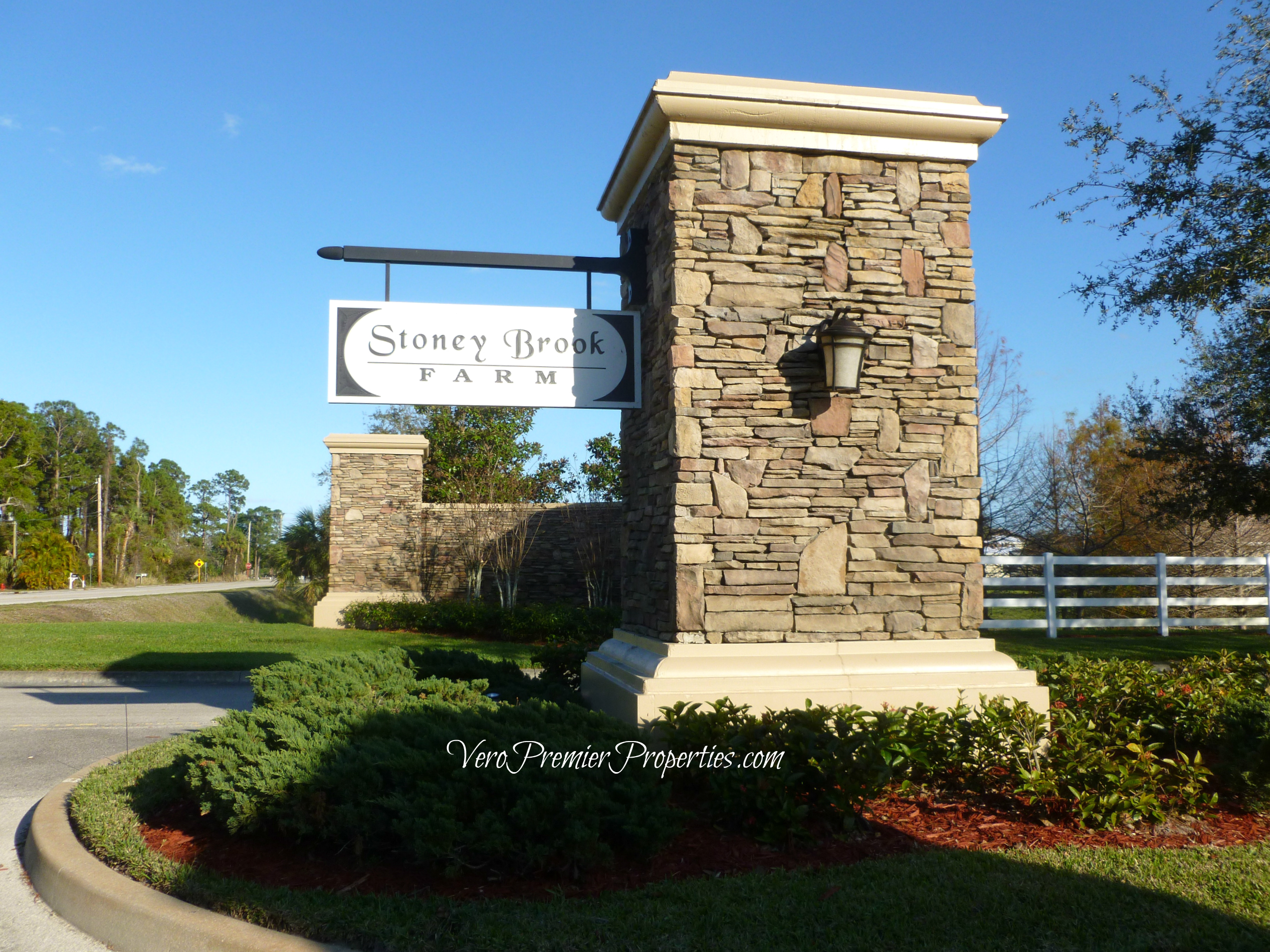 STONEY BROOK FARM HOMES VERO BEACH GATED COMMUNITY