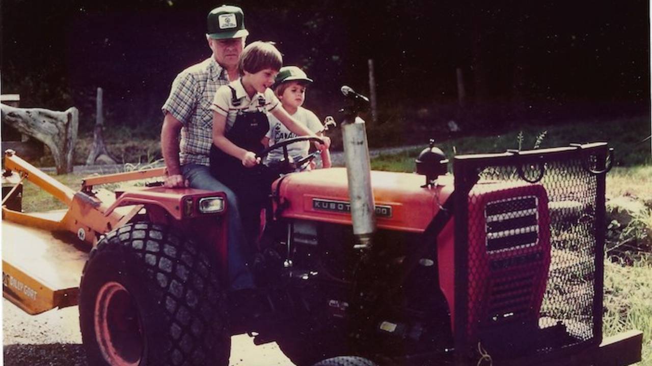 boys_and_gpa_on_tractor.jpeg