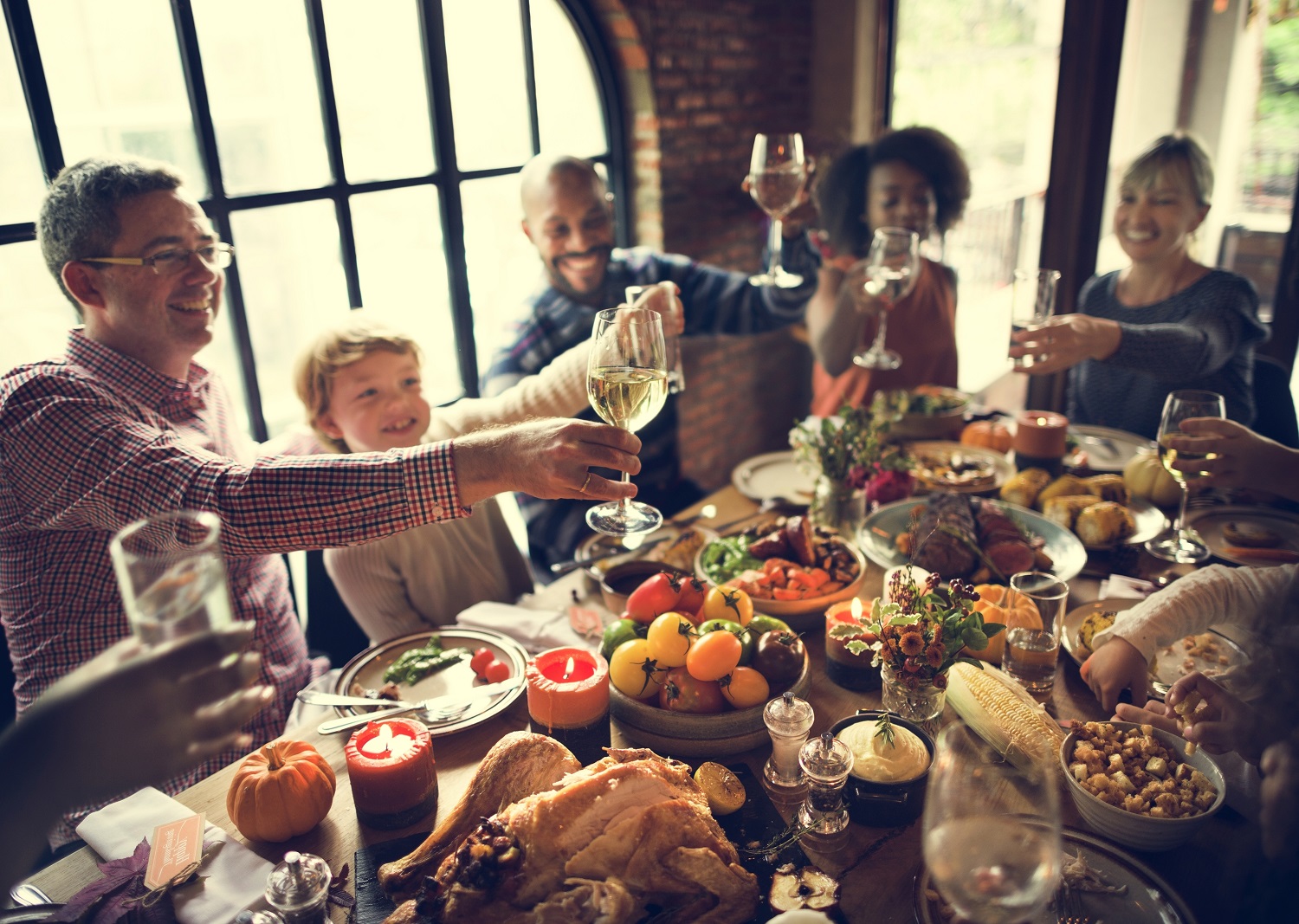 thanksgiving is the perfect family holiday Wow your guests with a chic holiday table that's perfect for year beautiful metallic pop to any thanksgiving holiday a family thanksgiving. thanksgiving is the perfect family holiday Wow your guests with a chic holiday table that's perfect for year beautiful metallic pop to any thanksgiving holiday a family thanksgiving.