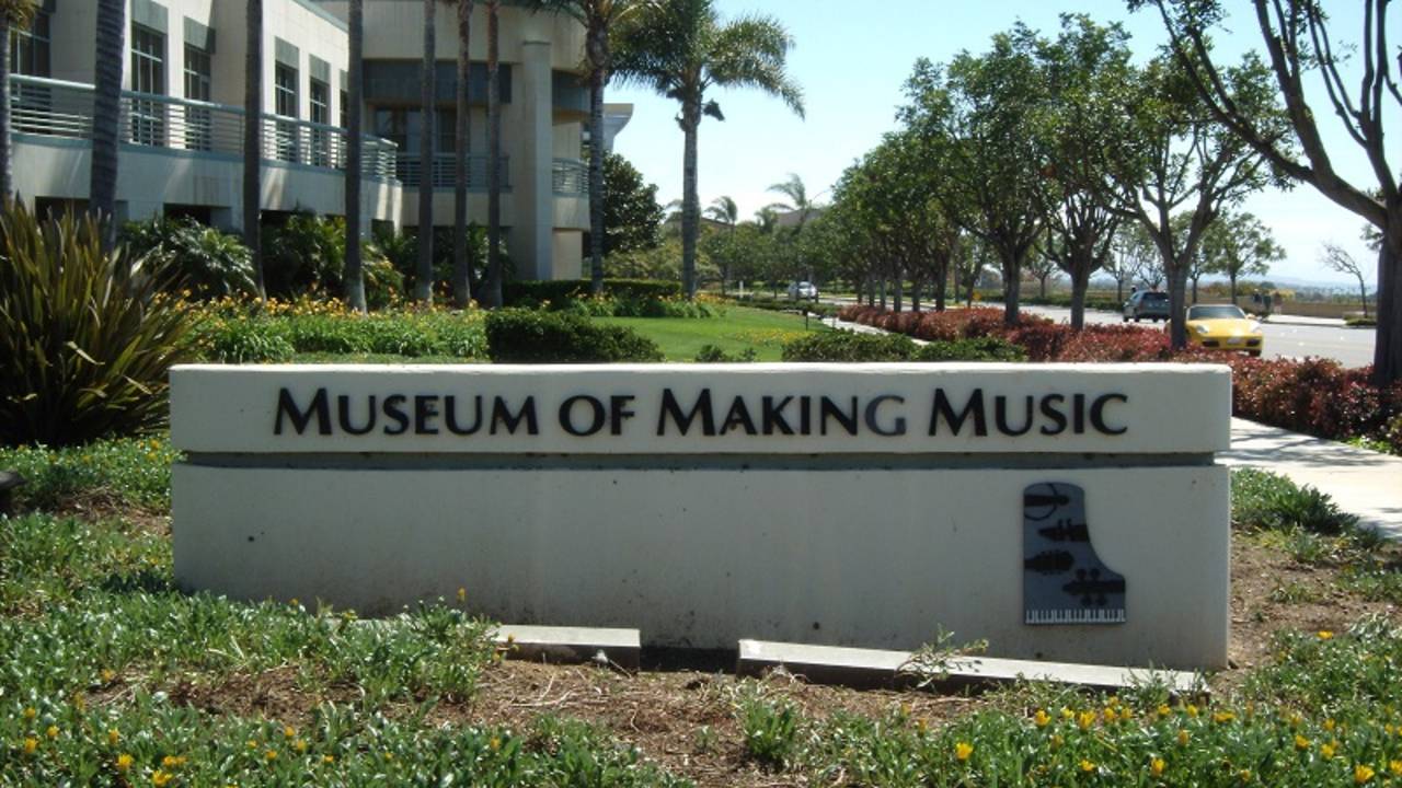 Museum_of_Making_Music_in_Carlsbad.JPG