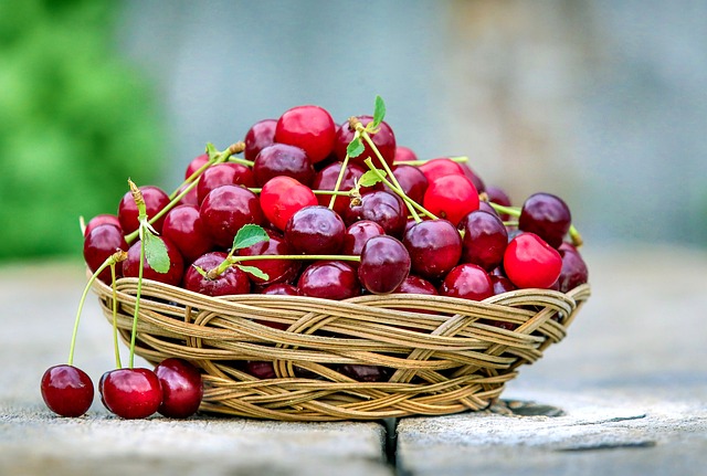 cherry-2554364_640.jpg