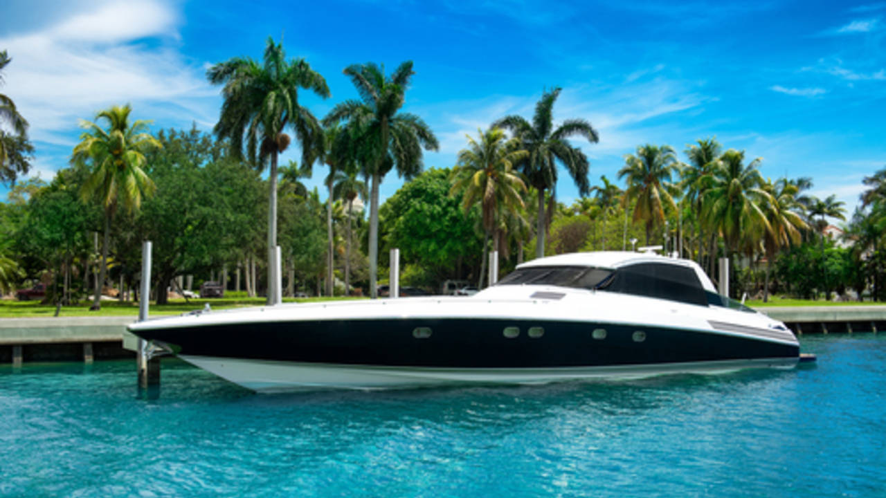 Marco-Island-Luxury-Homes-and-Yachts.jpg