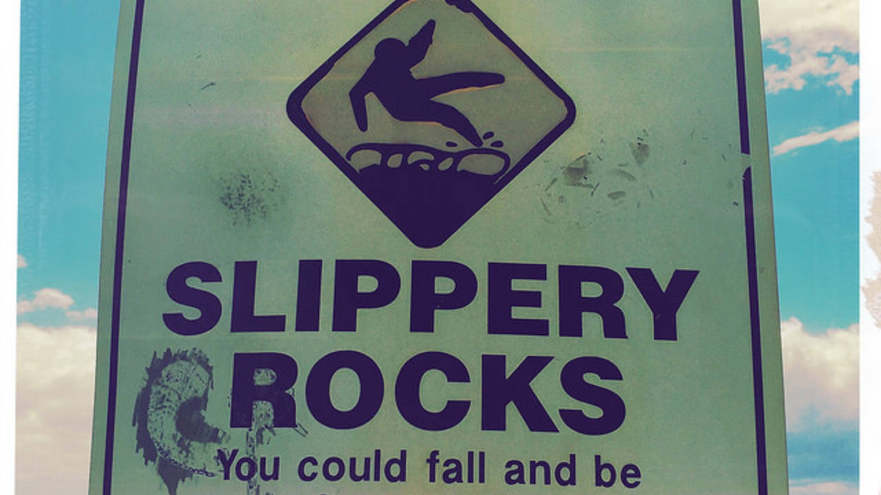 slippery_rocks_sign.jpg