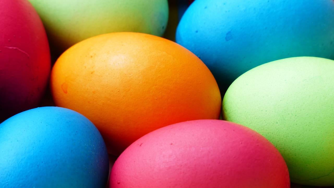 easter-eggs_colorful.jpg
