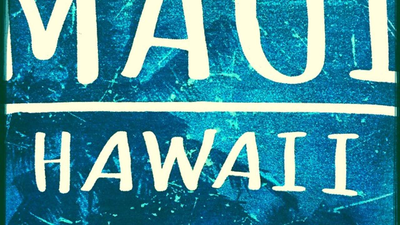 maui_hawaii_blue_sign.jpg