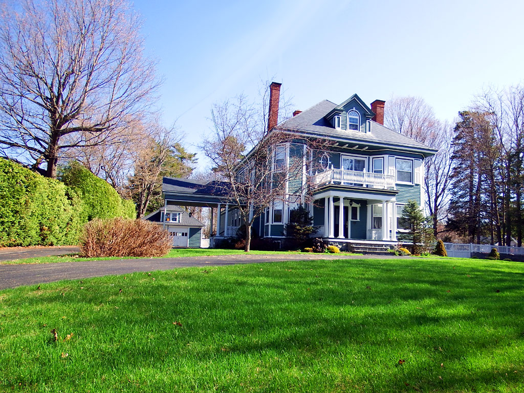 The Home For Sale At 130 Main Street Houlton Maine!