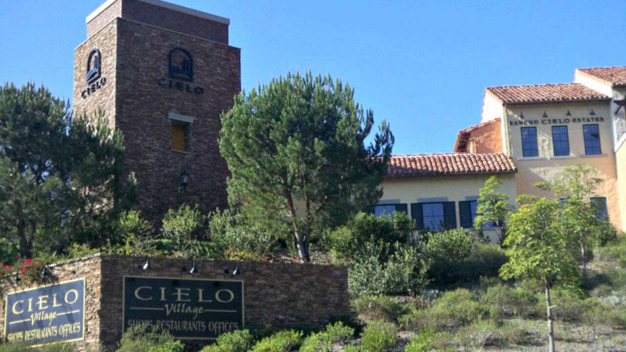 Cielo_Village_in_Rancho_Santa_Fe.jpg