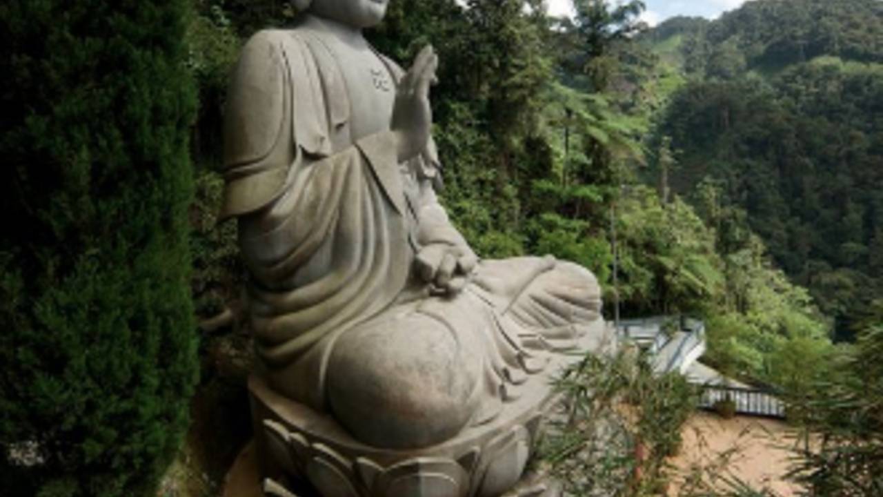 _Giant_Buddha_statue_at_Genting_Highlands_.png
