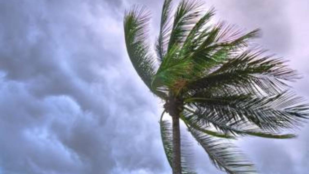 5_Things_To_Know_About_Severe_Weather_And_Homeowners_Insurance_pexels-201809.jpg