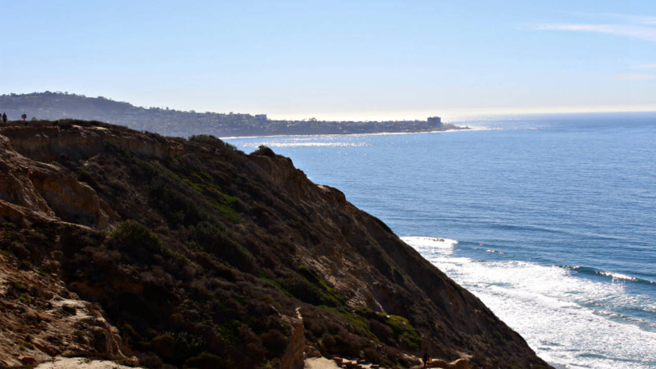 La_Jolla_coastline.jpg