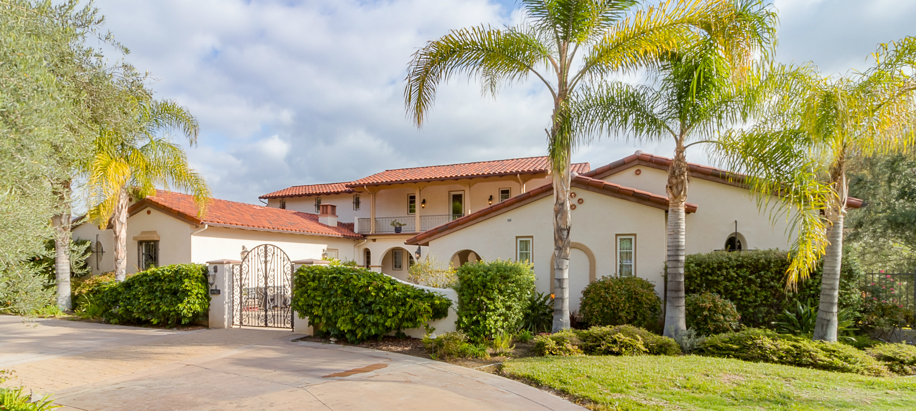 Outdoor Living in the OC in Orange Park Acres