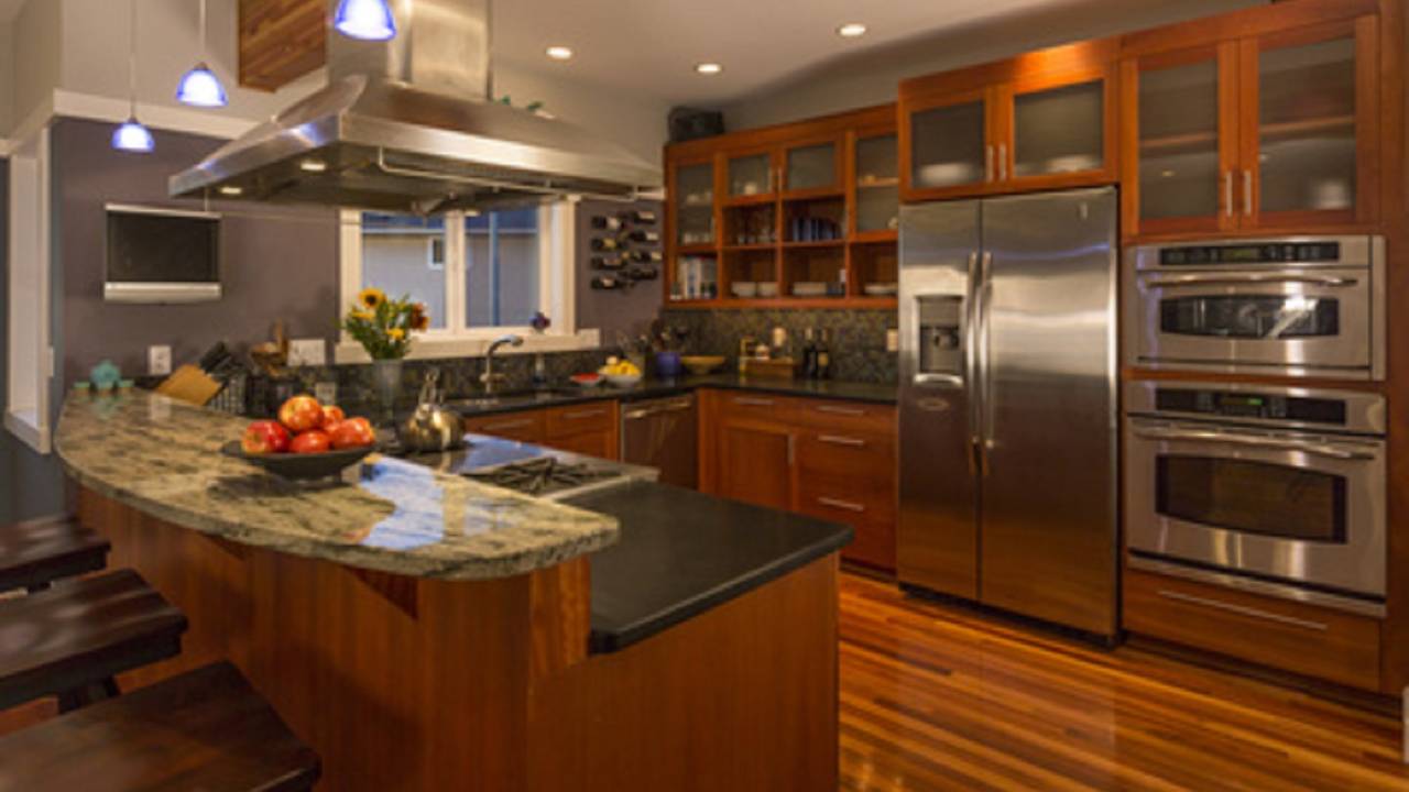 Updated_Kitchen_Wood_tones_stainless.jpg
