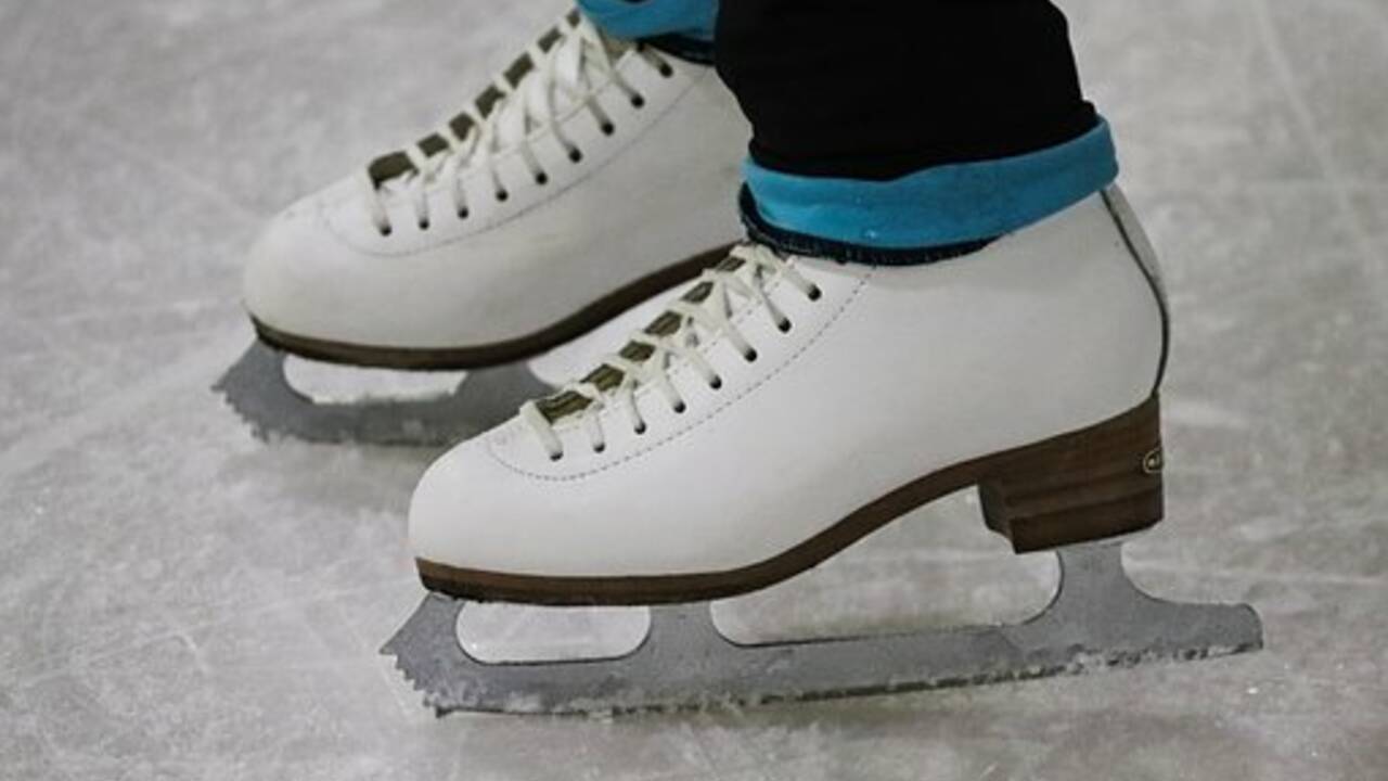 ice_skates.jpg