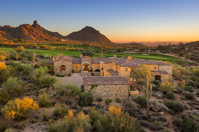 Scottsdale_Home_on_Golf_Course.jpg