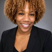 Vanessa Calhoun, Powered by Data. Led by Heart. (HomeSmart)