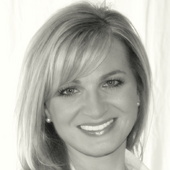 Susan Hutcherson (RE/MAX ELITE)