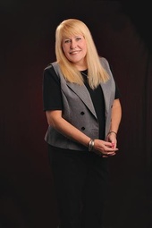 Linda Blackstone, Realtor (Coldwell Banker schmidt Realty)