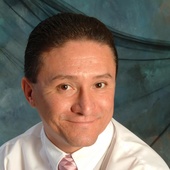 Oscar Zamudio (Coldwell Banker Commercial NRT)