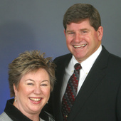 Denise and Tom Hayes (Long & Foster Real Estate, Inc.)