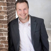 Andrew O'Reilly, Residential and Commercial Real Estate Agent (Seaport Real Estate Services )