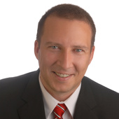 Brad Chubbs, Serving military members, first-time buyers, and h (RE/MAX Pembroke Realty Ltd.)
