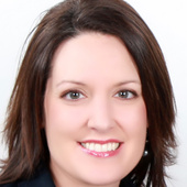 Karen Hewitt, Licensed Associate Broker (Fairfield Real Estate)