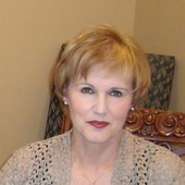 Mary Henderson (Henderson Real Estate Group)