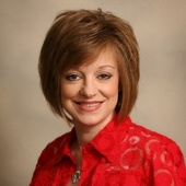 Stephanie Wall (Coldwell Banker J. Wesley Dowling)