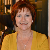 Kim Inman, CRS, Broker/Owner (Mountains to Lakes Real Estate, Inc.)