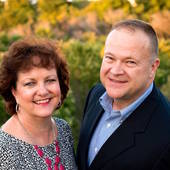 Tim & Lou Ann Upchurch, Put Our Experience to Work for You! (Southern Realty Group)