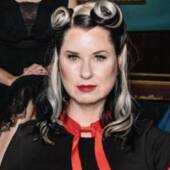 Kerri Naslund-Monday, Savvy Bay Area CA Real Estate Team Leader  (Keller Williams/ The Monday Team)