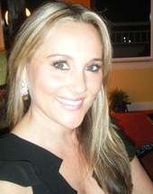 Lauren Hendrickson (Coldwell Banker Residential)