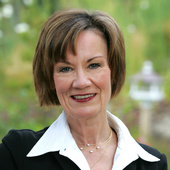 Janet Reilly (Sotheby's International Realty)