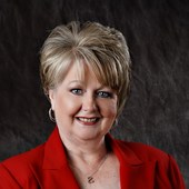 Peggy Meeker (Centry 21 Indian Realty)