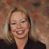 Lisa Waller-Gage (RE/MAX Properties)