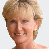 Mary Anne Fitch, Broker representing Maui's luxury properties. (Hawaii Life Real Estate Brokers)