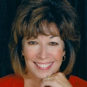 Robin Kay, Cooke,  Associate Broker (MIHOMESELLERS of Plymouth-Canton)