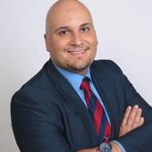 Andres Marino, Bi-Lingual Real Estate agent serving South Florida (Howard Chase Real Estate)