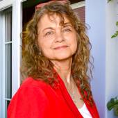 LJ Creapeau (Tierra Antigua Realty)