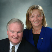 Rod and Lyndah  Lovat-Fraser (Right At Home Realty Inc., Brokerage)