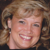Evelyn Gray (United Country, Forbes Realty & Auction)
