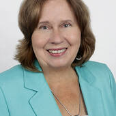 Marilyn Holda-Fleck, Personal service for each and every Customer (Coldwell Banker Realty)