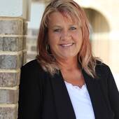 Margie Wright, Helping your dreams become a reality is my passion (Hurst Real Estate & Auction FL#5744)