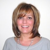 Laura Karambelas, Realtor - Downers Grove (Baird & Warner Downers Grove)