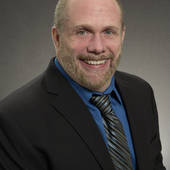 Glen McDade, Real Estate agent serving NW burbs of Chicago (Coldwell Banker Residential Brokerage)