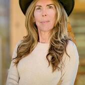 Diana Blue, Your Guide to Living in Michigan's Northwoods (Better Homes & Acres)