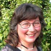 Janet Bray (Weidel Realtors)